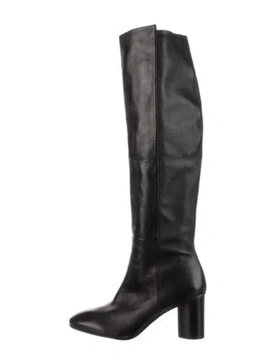 Pre-owned Stuart Weitzman Leather Boots In Black