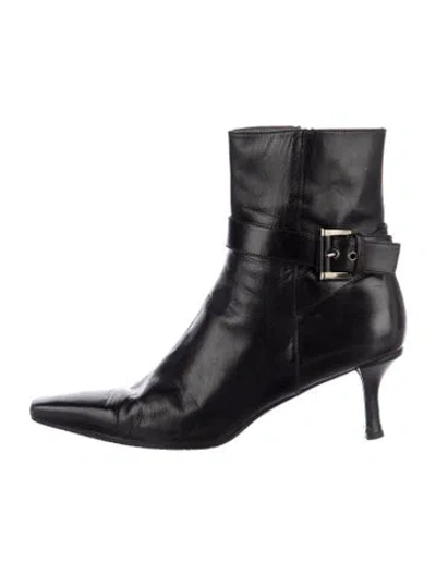 Pre-owned Stuart Weitzman Leather Boots In Black