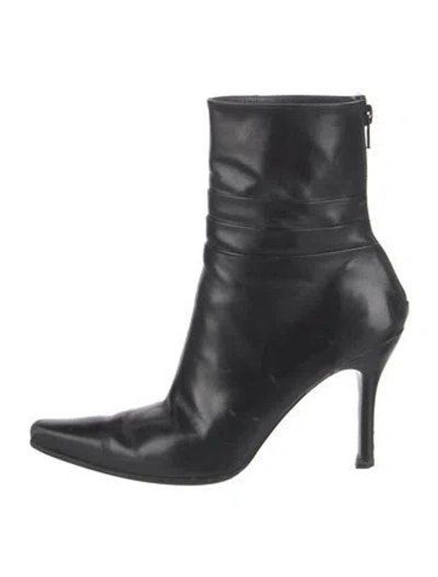 Pre-owned Stuart Weitzman Leather Boots In Black