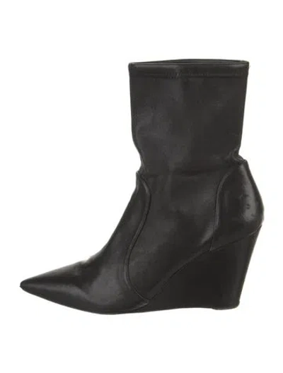 Pre-owned Stuart Weitzman Leather Boots In Black