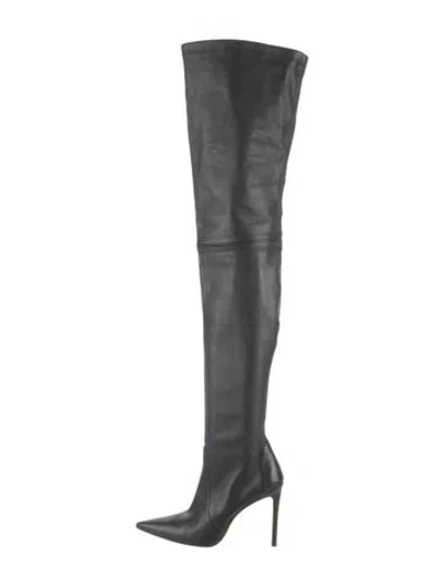 Pre-owned Stuart Weitzman Leather Boots In Black