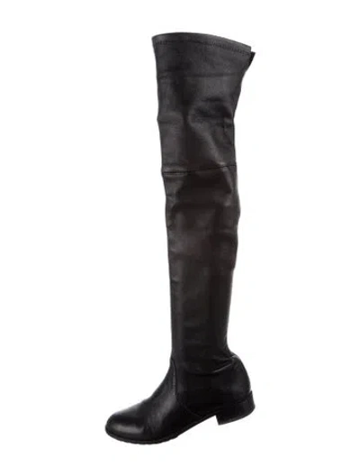 Pre-owned Stuart Weitzman Leather Boots In Black