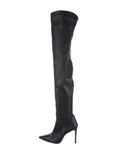 Pre-owned Stuart Weitzman Leather Boots In Black