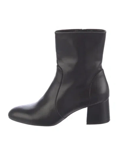 Pre-owned Stuart Weitzman Leather Boots In Black