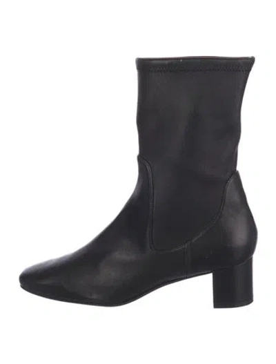 Pre-owned Stuart Weitzman Leather Boots In Black