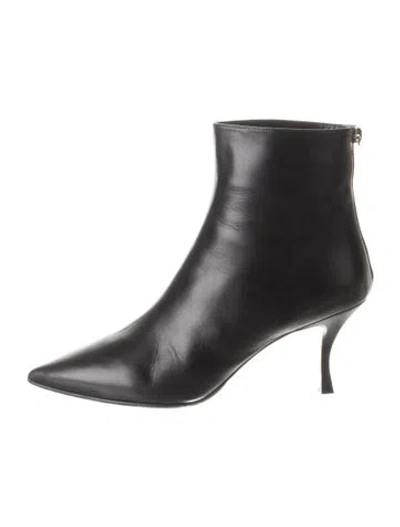 Pre-owned Stuart Weitzman Leather Boots In Black