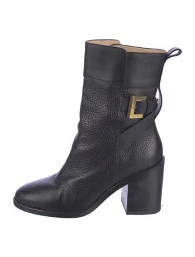 Pre-owned Stuart Weitzman Leather Boots In Black