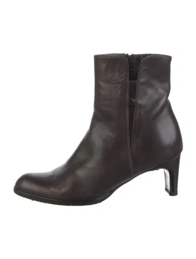 Pre-owned Stuart Weitzman Leather Boots In Black