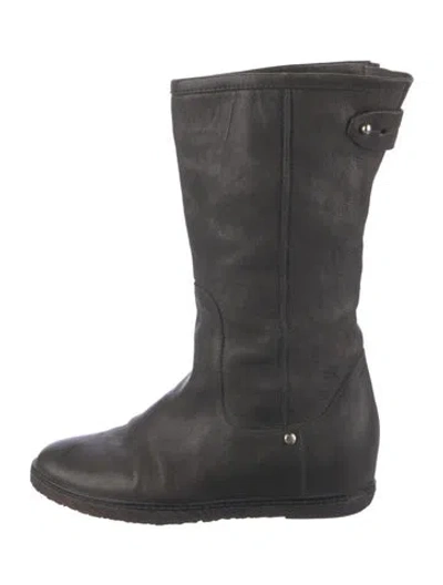 Pre-owned Stuart Weitzman Leather Boots In Black