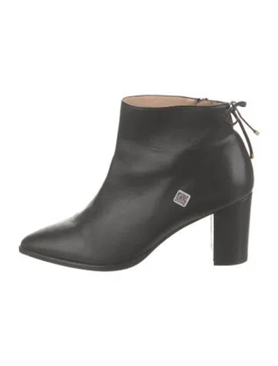 Pre-owned Stuart Weitzman Leather Boots In Black