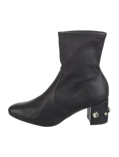 Pre-owned Stuart Weitzman Leather Boots In Black