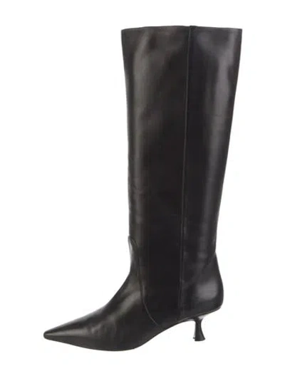 Pre-owned Stuart Weitzman Leather Boots In Black