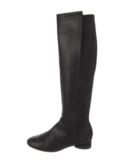 Pre-owned Stuart Weitzman Leather Boots In Black