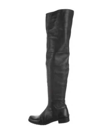 Pre-owned Stuart Weitzman Leather Boots In Black