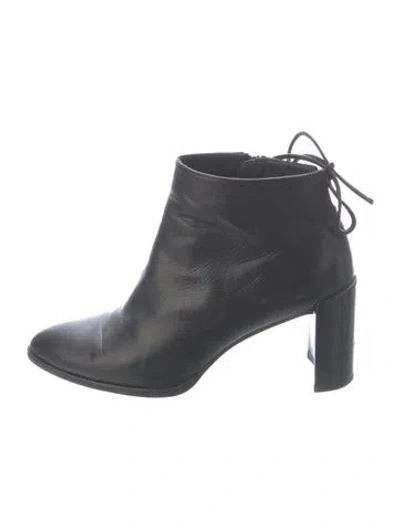 Pre-owned Stuart Weitzman Leather Boots In Black