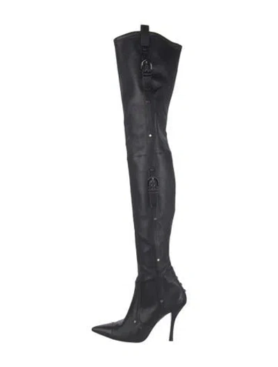 Pre-owned Stuart Weitzman Leather Boots In Black