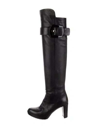 Pre-owned Stuart Weitzman Leather Boots In Black