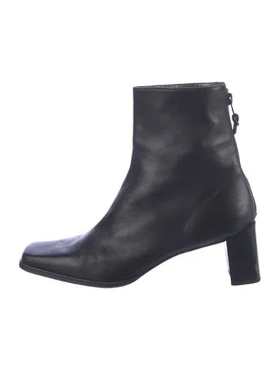 Pre-owned Stuart Weitzman Leather Boots In Blue