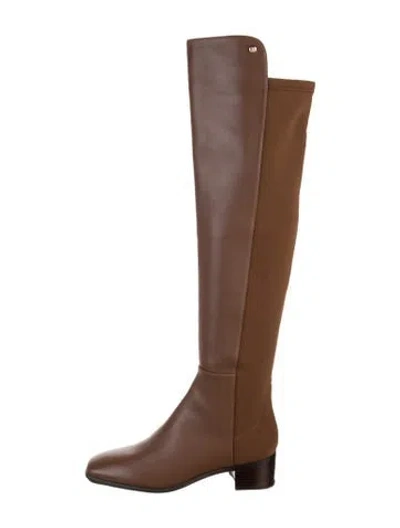 Pre-owned Stuart Weitzman Leather Boots In Brown