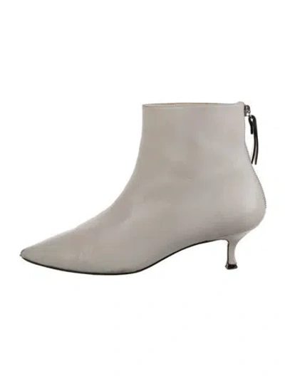 Pre-owned Stuart Weitzman Leather Boots In Grey