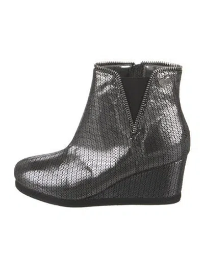 Pre-owned Stuart Weitzman Leather Boots In Silver