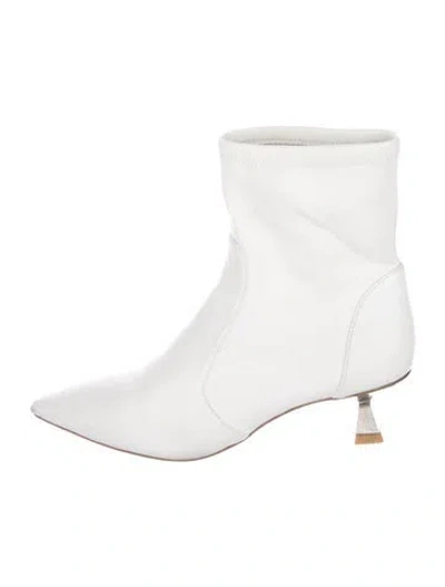 Pre-owned Stuart Weitzman Leather Boots In White