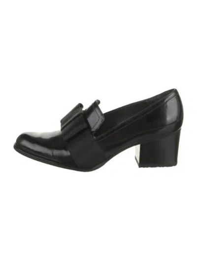 Pre-owned Stuart Weitzman Leather Bow Accents Pumps In Black