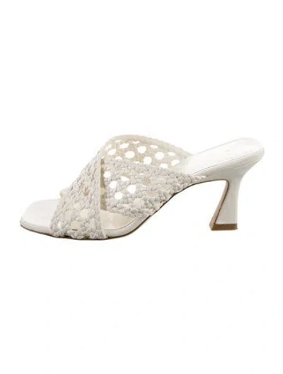 Pre-owned Stuart Weitzman Leather Braided Accents Slides In White