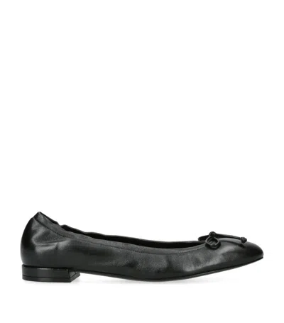 Stuart Weitzman Leather Bria Ballet Flats In Black