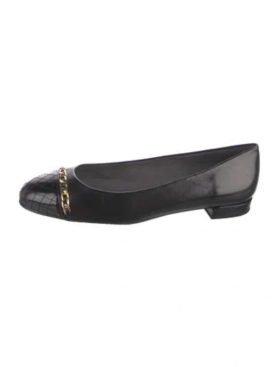 Pre-owned Stuart Weitzman Leather Chain-link Accents Ballet Flats In Black