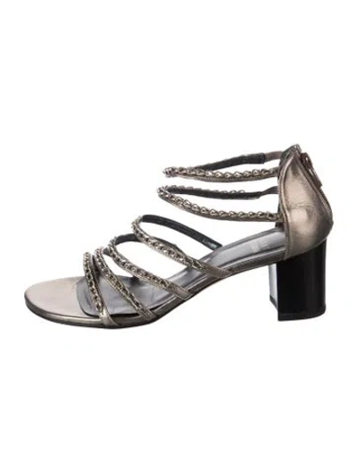 Pre-owned Stuart Weitzman Leather Chain-link Accents Gladiator Sandals In Neutral