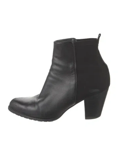 Pre-owned Stuart Weitzman Leather Chelsea Boots In Black