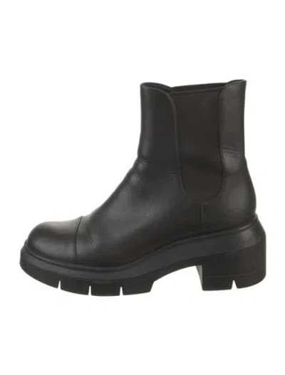 Pre-owned Stuart Weitzman Leather Chelsea Boots In Black