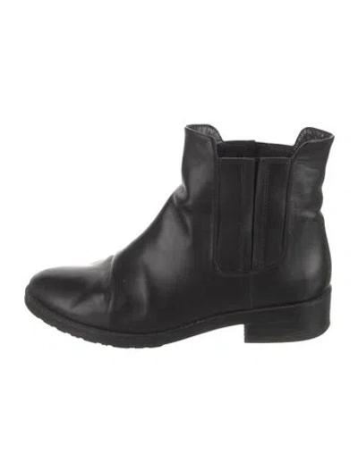 Pre-owned Stuart Weitzman Leather Chelsea Boots In Black