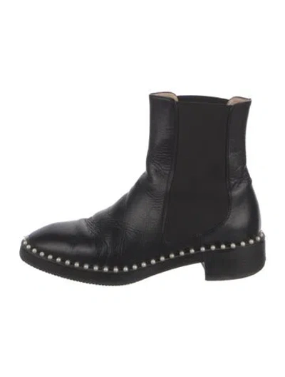 Pre-owned Stuart Weitzman Leather Chelsea Boots In Black