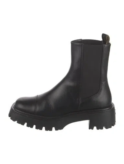 Pre-owned Stuart Weitzman Leather Chelsea Boots In Black