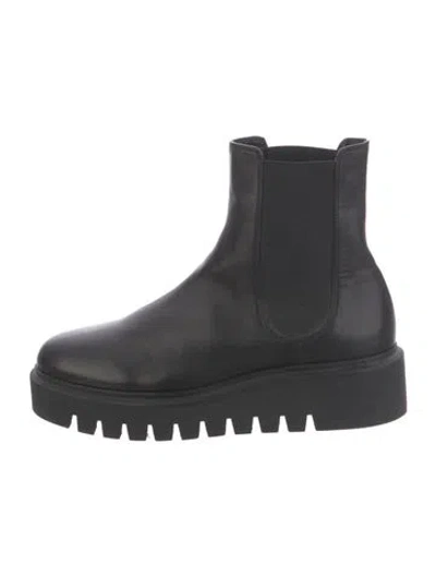Pre-owned Stuart Weitzman Leather Chelsea Boots In Black