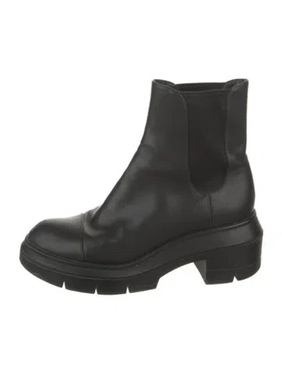 Pre-owned Stuart Weitzman Leather Chelsea Boots In Black