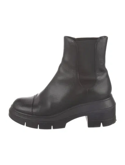 Pre-owned Stuart Weitzman Leather Chelsea Boots In Multi