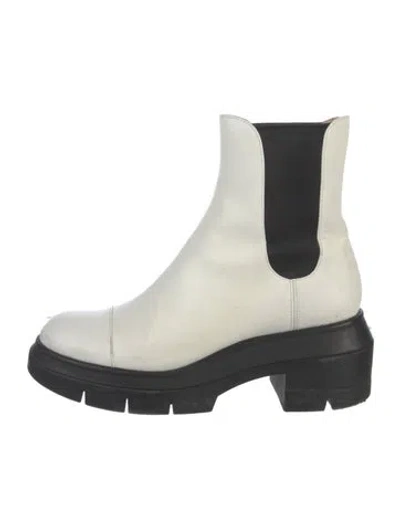 Pre-owned Stuart Weitzman Leather Chelsea Boots In White