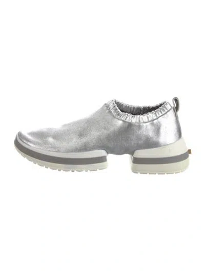 Pre-owned Stuart Weitzman Leather Chunky Sneakers In Metallic/silver