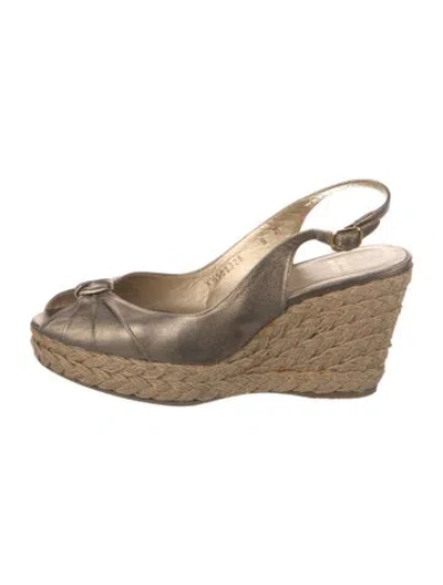 Pre-owned Stuart Weitzman Leather Colorblock Pattern Slingback Pumps In Gold