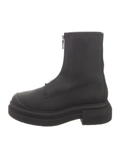 Pre-owned Stuart Weitzman Leather Combat Boots In Black