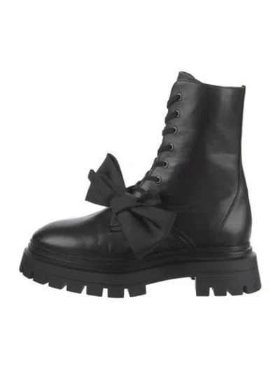 Pre-owned Stuart Weitzman Leather Combat Boots In Black