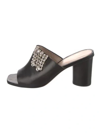 Pre-owned Stuart Weitzman Leather Crystal Embellishments Slides In Black