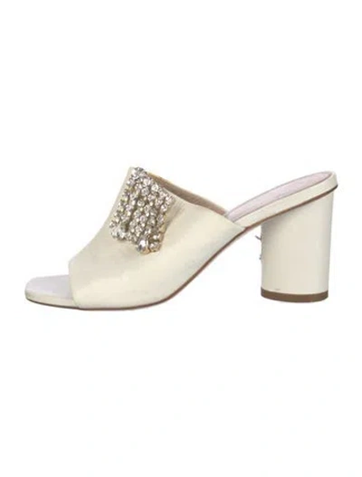 Pre-owned Stuart Weitzman Leather Crystal Embellishments Slides In White