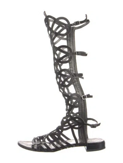 Pre-owned Stuart Weitzman Leather Cutout Accent Gladiator Sandals In Black