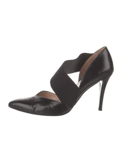 Pre-owned Stuart Weitzman Leather D'orsay Pumps In Black