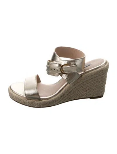 Pre-owned Stuart Weitzman Leather Espadrilles In Gold