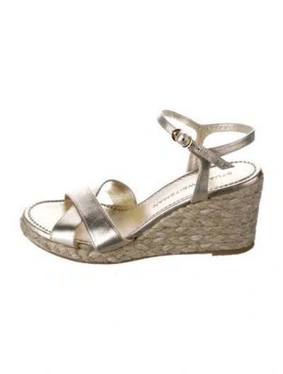 Pre-owned Stuart Weitzman Leather Espadrilles In Gold